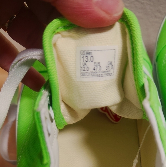 New VANS Mens 13 Neon Green Gecko Old Skool Skater Lace Up NIB - Picture 7 of 9